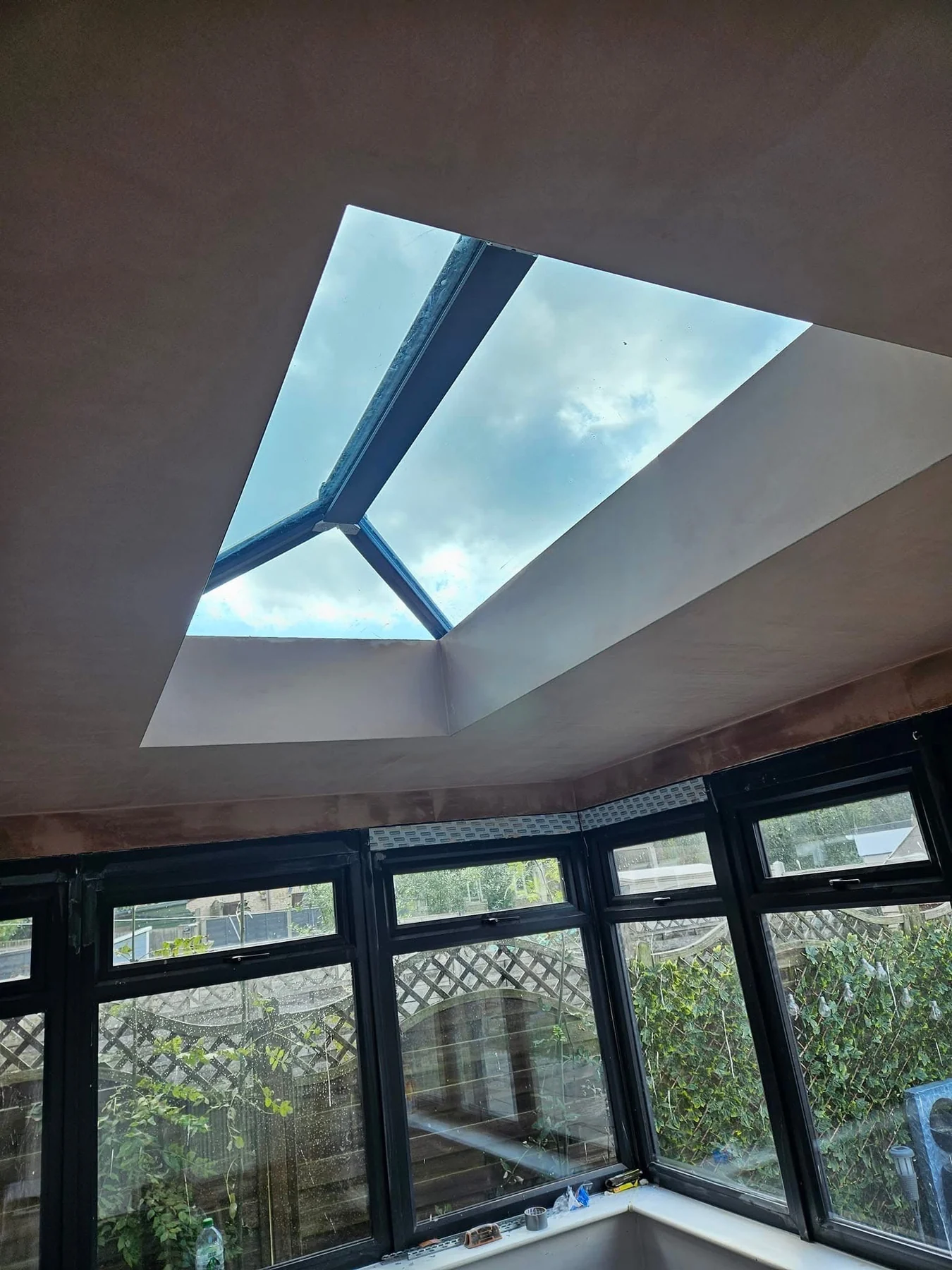 Finished skylight plastering and smooth ceiling